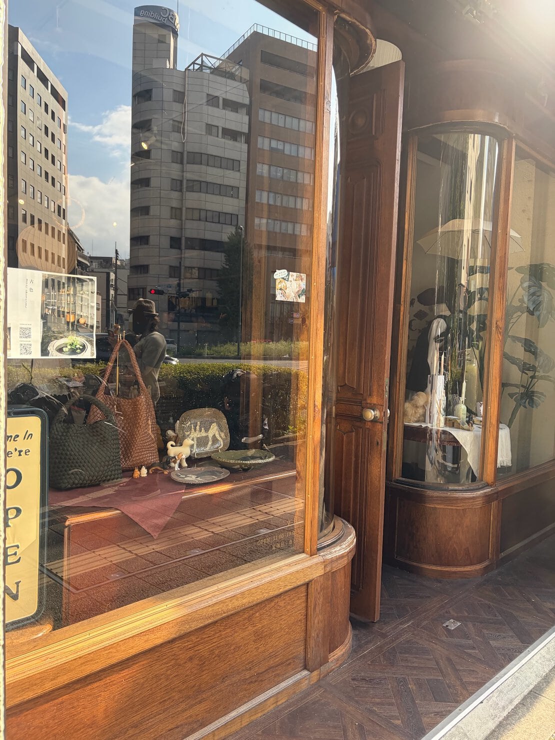 蔵前駅からほど近いセレクトショップ文月