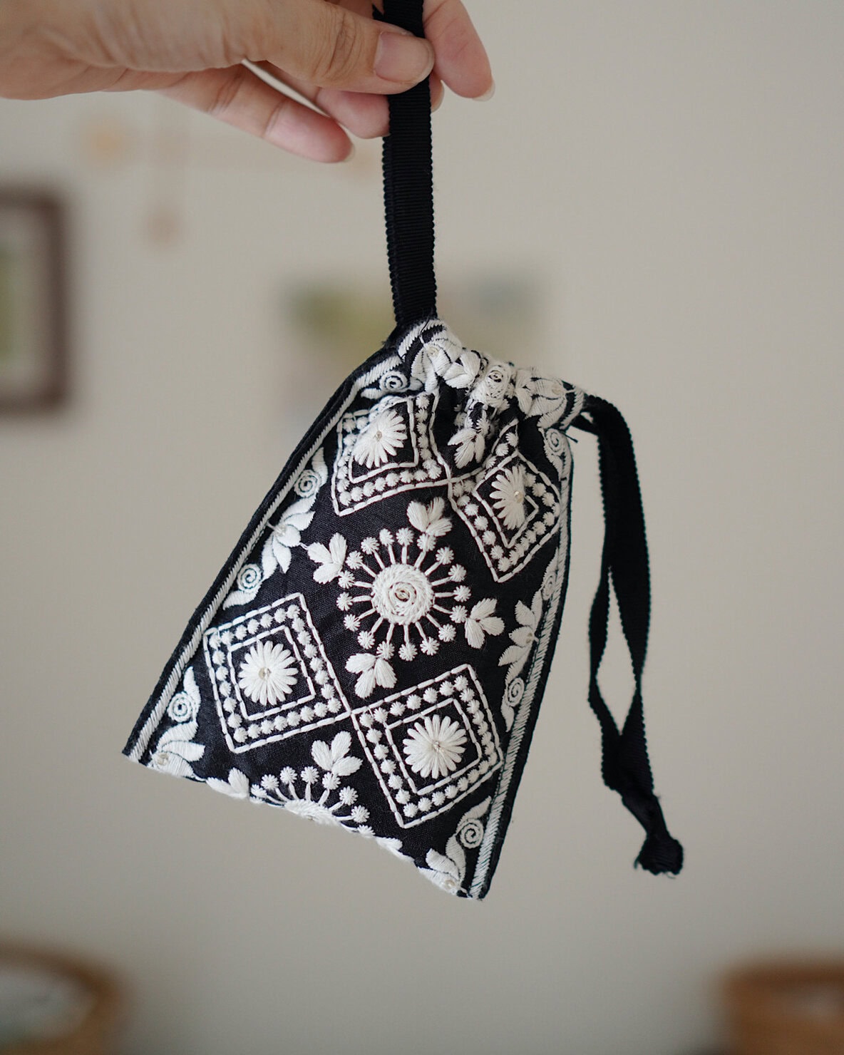 インド刺繍リボンでハンドメイド巾着ポーチ