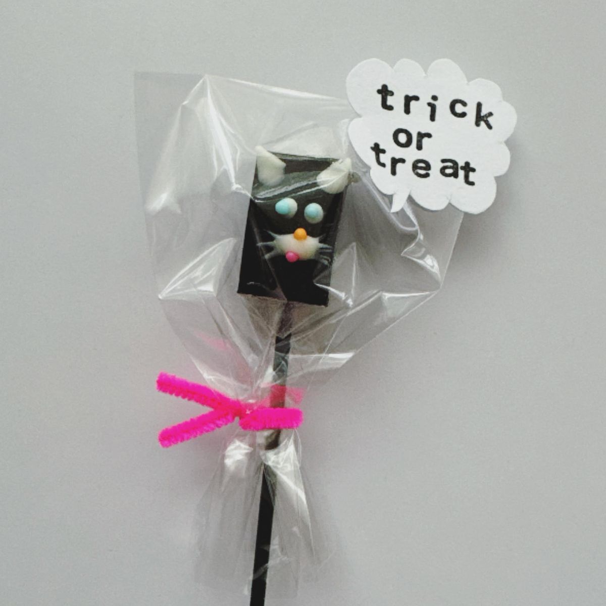 カルディのお菓子でハロウィンプチギフト 珈琲ゼリーネコのラッピング方法