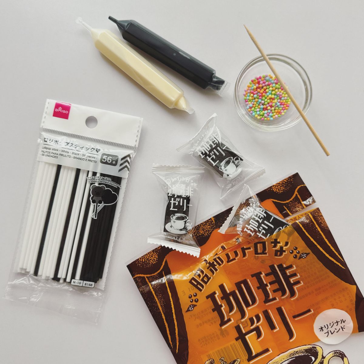 カルディのお菓子でハロウィンプチギフト 珈琲ゼリーネコの材料